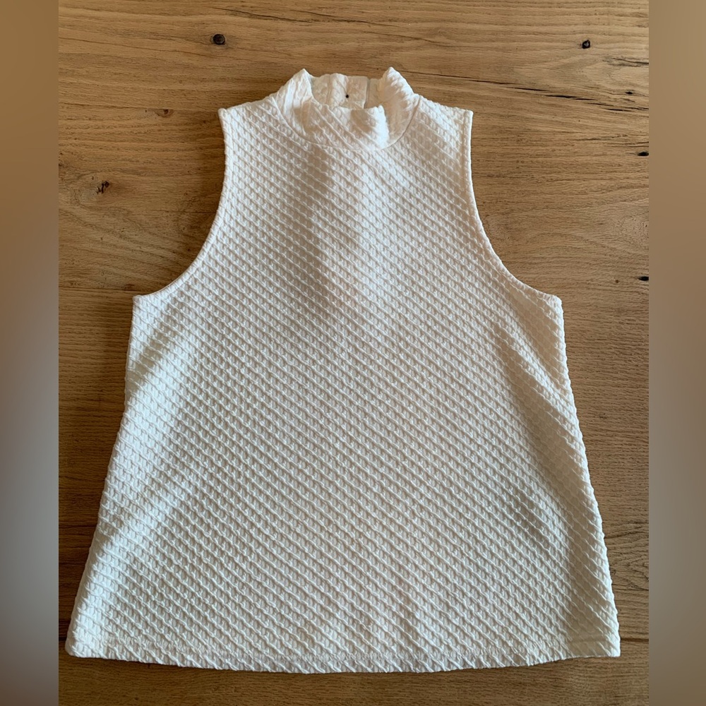 Eri and Ali Overture Textured Ivory Women’s Button Back Sleeveless‎ Top M Prelov